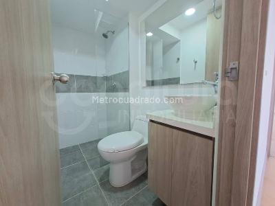 Apartamento de 3 alcobas en arriendo en Envigado, Envigado, 68 m² · foto 8 de 15