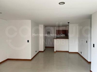 Apartamento de 3 alcobas en arriendo en Envigado, Envigado, 105 m² · foto 4 de 15