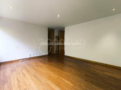 Casa de 3 alcobas en arriendo en Envigado, Envigado, 338 m² · foto 8 de 15