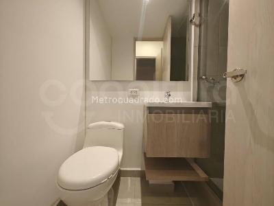 Apartamento de 2 alcobas en arriendo en Envigado, Envigado, 70 m² · foto 12 de 15
