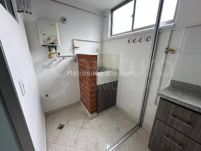 Apartamento de 3 alcobas en arriendo en Medellin, Medellín, 75 m² · foto 14 de 15