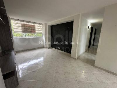 Apartamento de 3 alcobas en arriendo en Medellin, Medellín, 75 m² · foto 4 de 15