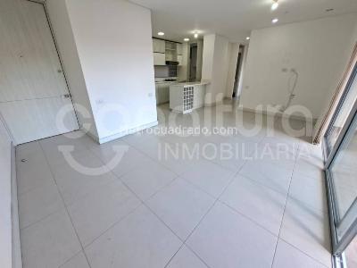 Apartamento de 2 alcobas en arriendo en Envigado, Envigado, 86 m² · foto 4 de 14