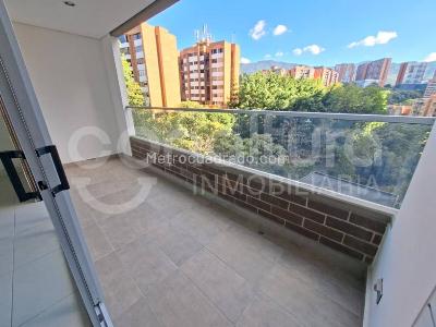 Apartamento de 2 alcobas en arriendo en Envigado, Envigado, 86 m² · foto 5 de 14