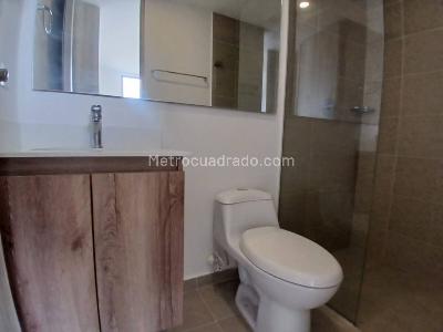 Apartamento de 2 alcobas en arriendo en Medellin, Medellín, 70 m² · foto 8 de 9
