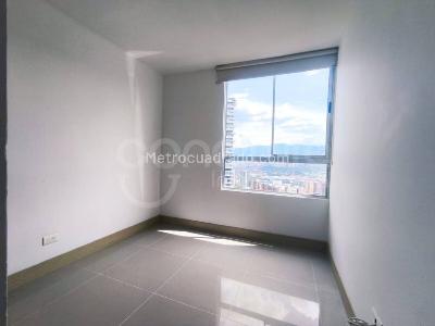 Apartamento de 3 alcobas en arriendo en Medellin, Medellín, 85 m² · foto 10 de 15