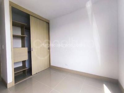 Apartamento de 3 alcobas en arriendo en Medellin, Medellín, 85 m² · foto 11 de 15