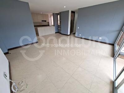 Apartamento de 3 alcobas en arriendo en Envigado, Envigado, 98 m² · foto 5 de 15