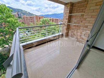 Apartamento de 3 alcobas en arriendo en Envigado, Envigado, 98 m² · foto 6 de 15