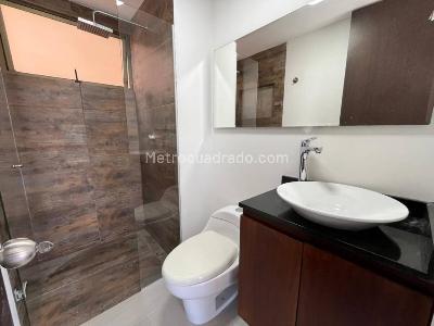 Apartamento de 2 alcobas en arriendo en Medellin, Medellín, 72 m² · foto 12 de 15