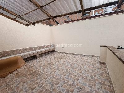 Casa de 5 alcobas en arriendo en Medellin, Medellín, 350 m² · foto 15 de 15