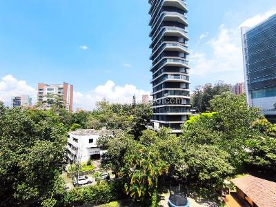 Apartamento de 3 alcobas en arriendo en Medellin, Medellín, 186 m² · foto 4 de 15