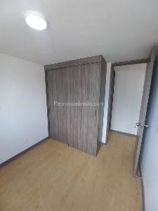 Apartamento de 3 alcobas en arriendo en Medellin, Medellín, 61 m² · foto 9 de 11