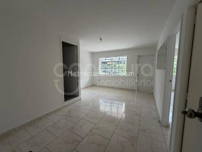 Casa de 5 alcobas en arriendo en Medellin, Medellín, 140 m² · foto 5 de 15