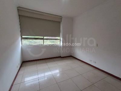 Apartamento de 3 alcobas en arriendo en Medellin, Medellín, 150 m² · foto 4 de 11