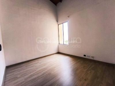 Casa de 3 alcobas en arriendo en Medellin, Medellín, 214 m² · foto 11 de 15