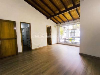 Casa de 3 alcobas en arriendo en Medellin, Medellín, 214 m² · foto 7 de 15