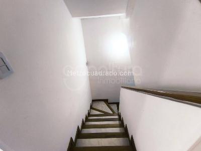 Casa de 3 alcobas en arriendo en Medellin, Medellín, 214 m² · foto 8 de 15