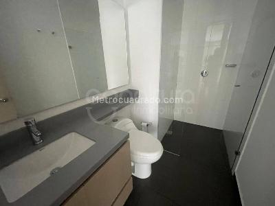 Apartamento de 2 alcobas en arriendo en Medellin, Medellín, 108 m² · foto 9 de 15