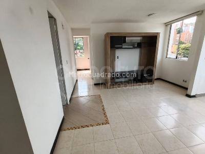 Apartamento de 2 alcobas en arriendo en Medellin, Medellín, 60 m² · foto 4 de 11