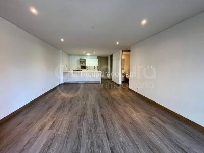 Apartaestudio en arriendo en Medellin, Medellín, 97 m² · foto 3 de 12