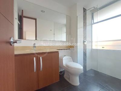 Apartamento de 3 alcobas en arriendo en Envigado, Envigado, 110 m² · foto 13 de 15