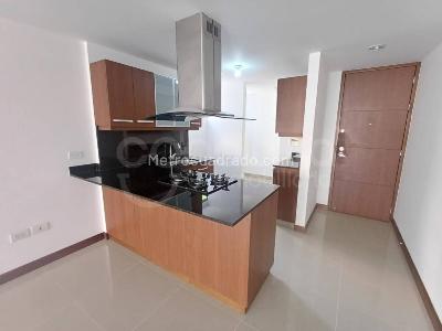 Apartamento de 3 alcobas en arriendo en Envigado, Envigado, 110 m² · foto 3 de 15
