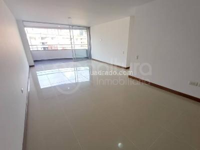 Apartamento de 3 alcobas en arriendo en Envigado, Envigado, 110 m² · foto 4 de 15