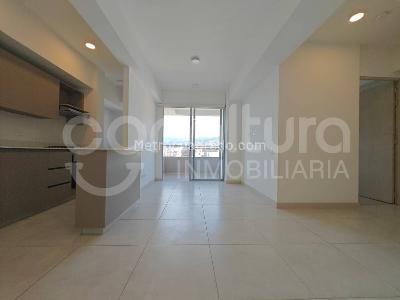 Apartamento de 2 alcobas en arriendo en Envigado, Envigado, 70 m² · foto 3 de 15