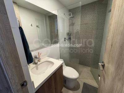 Apartamento de 2 alcobas en arriendo en Medellin, Medellín, 80 m² · foto 9 de 12