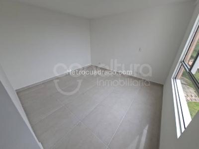 Apartamento de 2 alcobas en arriendo en Envigado, Envigado, 75 m² · foto 10 de 15