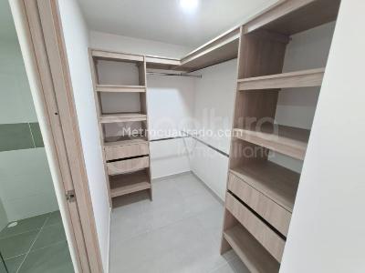 Apartamento de 2 alcobas en arriendo en Envigado, Envigado, 75 m² · foto 12 de 15