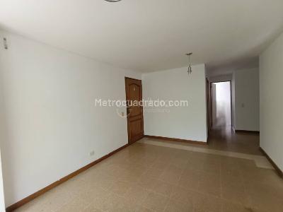 Apartamento de 2 alcobas en arriendo en Medellin, Medellín, 65 m² · foto 2 de 12
