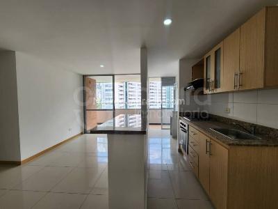 Apartamento de 3 alcobas en arriendo en Medellin, Medellín, 75 m² · foto 2 de 11