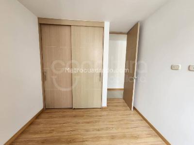 Apartamento de 3 alcobas en arriendo en Medellin, Medellín, 75 m² · foto 7 de 11