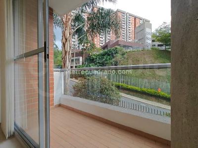 Apartamento de 3 alcobas en arriendo en Envigado, Envigado, 67 m² · foto 13 de 15