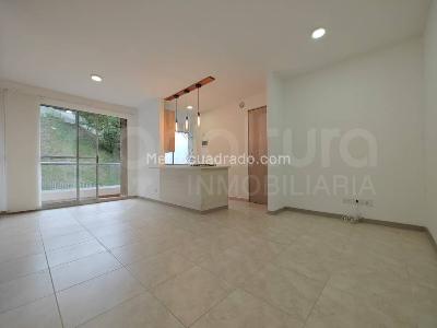 Apartamento de 3 alcobas en arriendo en Envigado, Envigado, 67 m² · foto 4 de 15