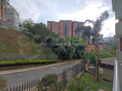 Apartamento de 3 alcobas en arriendo en Envigado, Envigado, 67 m² · foto 8 de 15