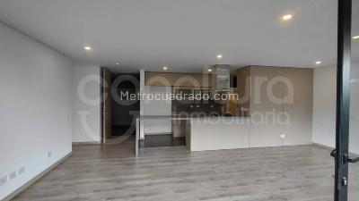 Apartamento de 2 alcobas en arriendo en Medellin, Medellín, 102 m² · foto 4 de 15