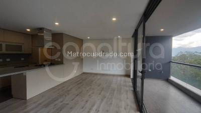 Apartamento de 2 alcobas en arriendo en Medellin, Medellín, 102 m² · foto 5 de 15