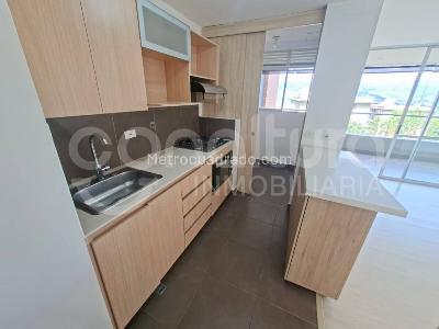 Apartamento de 2 alcobas en arriendo en Envigado, Envigado, 85 m² · foto 1 de 14
