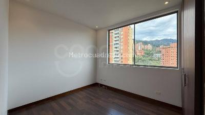 Apartamento de 3 alcobas en arriendo en Medellin, Medellín, 127 m² · foto 10 de 15