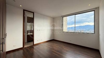 Apartamento de 3 alcobas en arriendo en Medellin, Medellín, 127 m² · foto 7 de 15