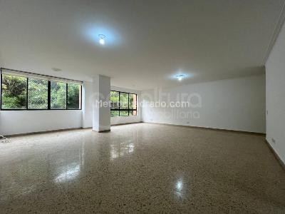 Apartamento de 3 alcobas en arriendo en Medellin, Medellín, 138 m² · foto 5 de 15
