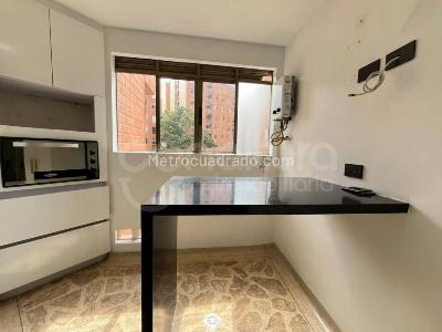 Apartamento de 3 alcobas en arriendo en Medellin, Medellín, 145 m² · foto 2 de 15