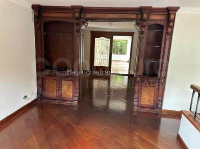 Casa de 4 alcobas en arriendo en Medellin, Medellín, 280 m² · foto 13 de 15