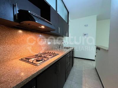 Apartamento de 3 alcobas en arriendo en Medellin, Medellín, 84 m² · foto 3 de 15