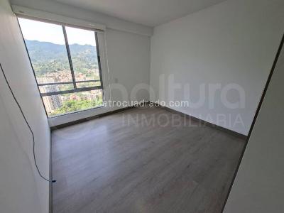 Apartamento de 2 alcobas en arriendo en Envigado, Envigado, 95 m² · foto 13 de 15