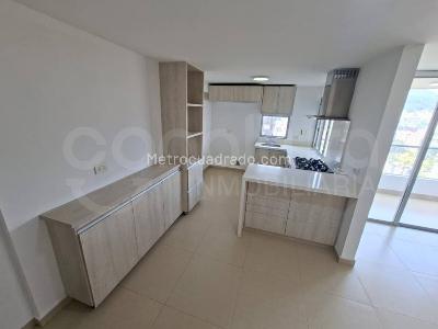 Apartamento de 2 alcobas en arriendo en Envigado, Envigado, 95 m² · foto 2 de 15