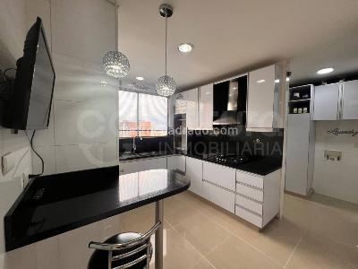 Apartamento de 3 alcobas en arriendo en Medellin, Medellín, 200 m² · foto 3 de 15